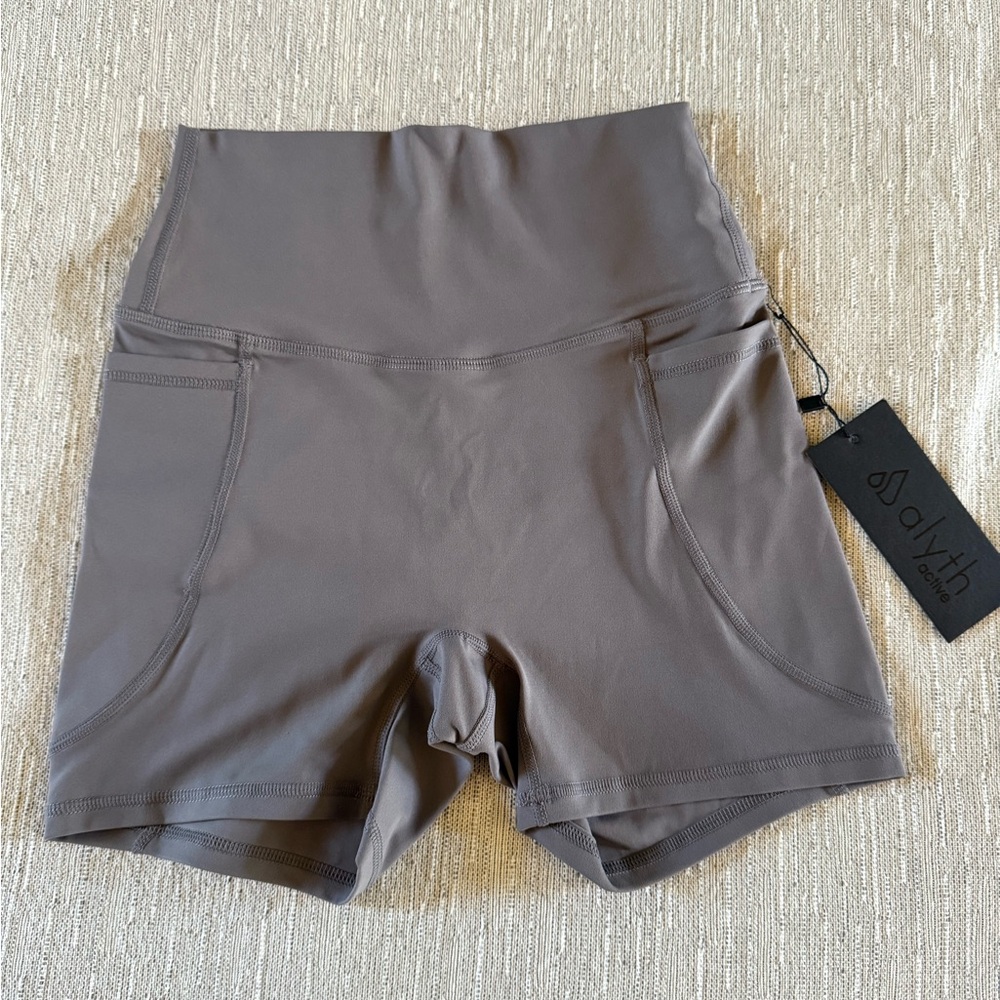 Alyth Active 4” Shorts